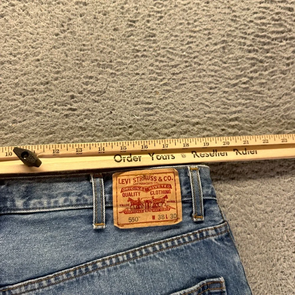 VTG Levi's 550 Jeans Mens 38x30 Blue Cotton Denim Straight Leg Relaxed Workwear